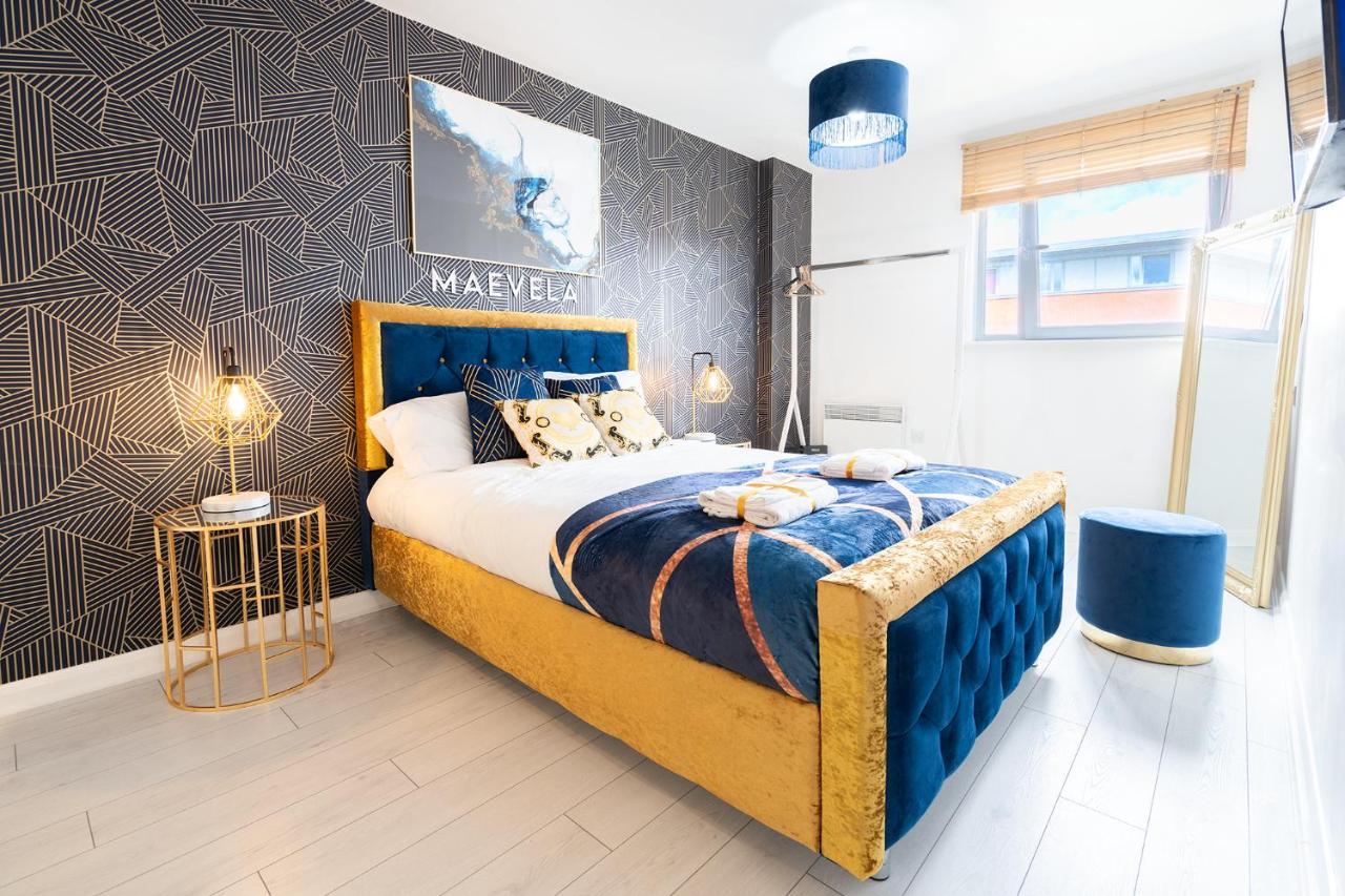 Maevela Apartments - Ultra Lavish Luxury 2 Bed Apartment City Centre - With Balcony - Free Secure Parking - Ps4 & Smart Tv'S 버밍엄 외부 사진