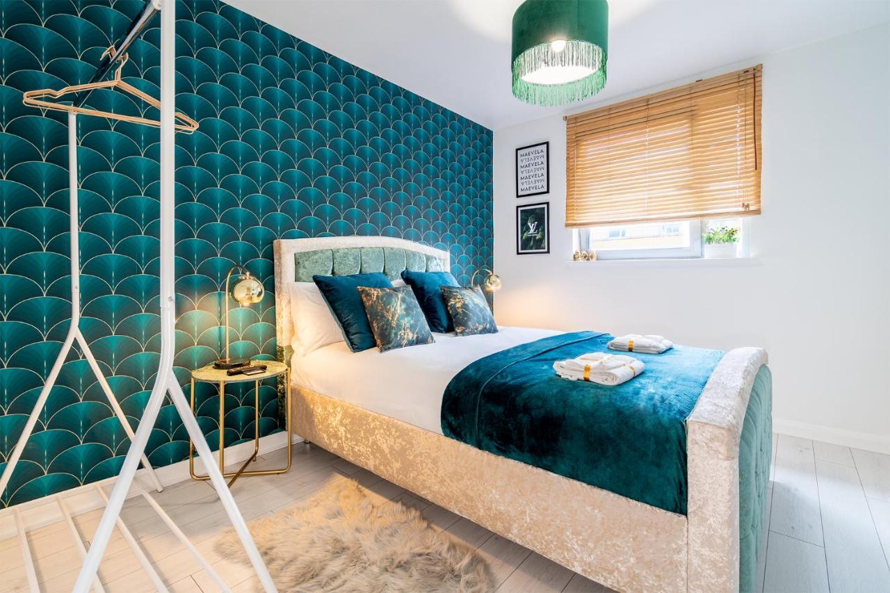 Maevela Apartments - Ultra Lavish Luxury 2 Bed Apartment City Centre - With Balcony - Free Secure Parking - Ps4 & Smart Tv'S 버밍엄 외부 사진