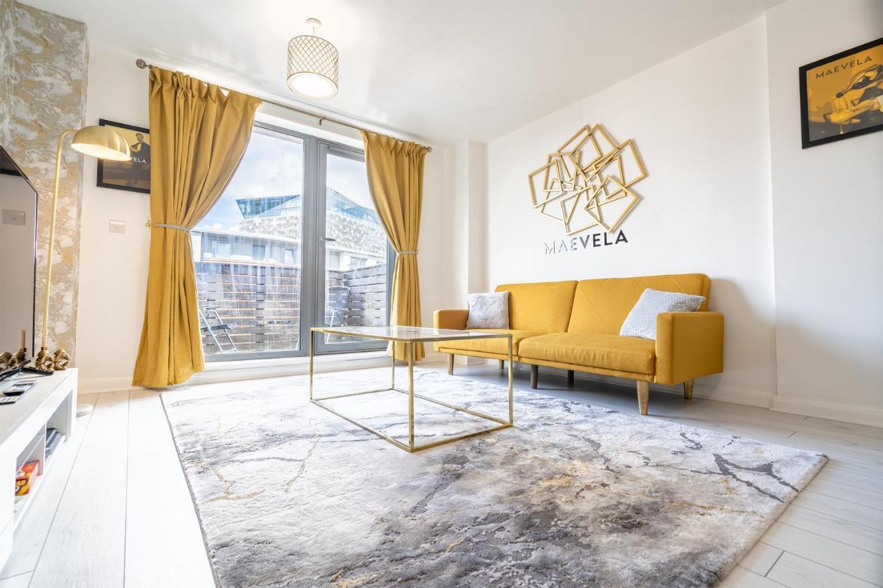 Maevela Apartments - Ultra Lavish Luxury 2 Bed Apartment City Centre - With Balcony - Free Secure Parking - Ps4 & Smart Tv'S 버밍엄 외부 사진