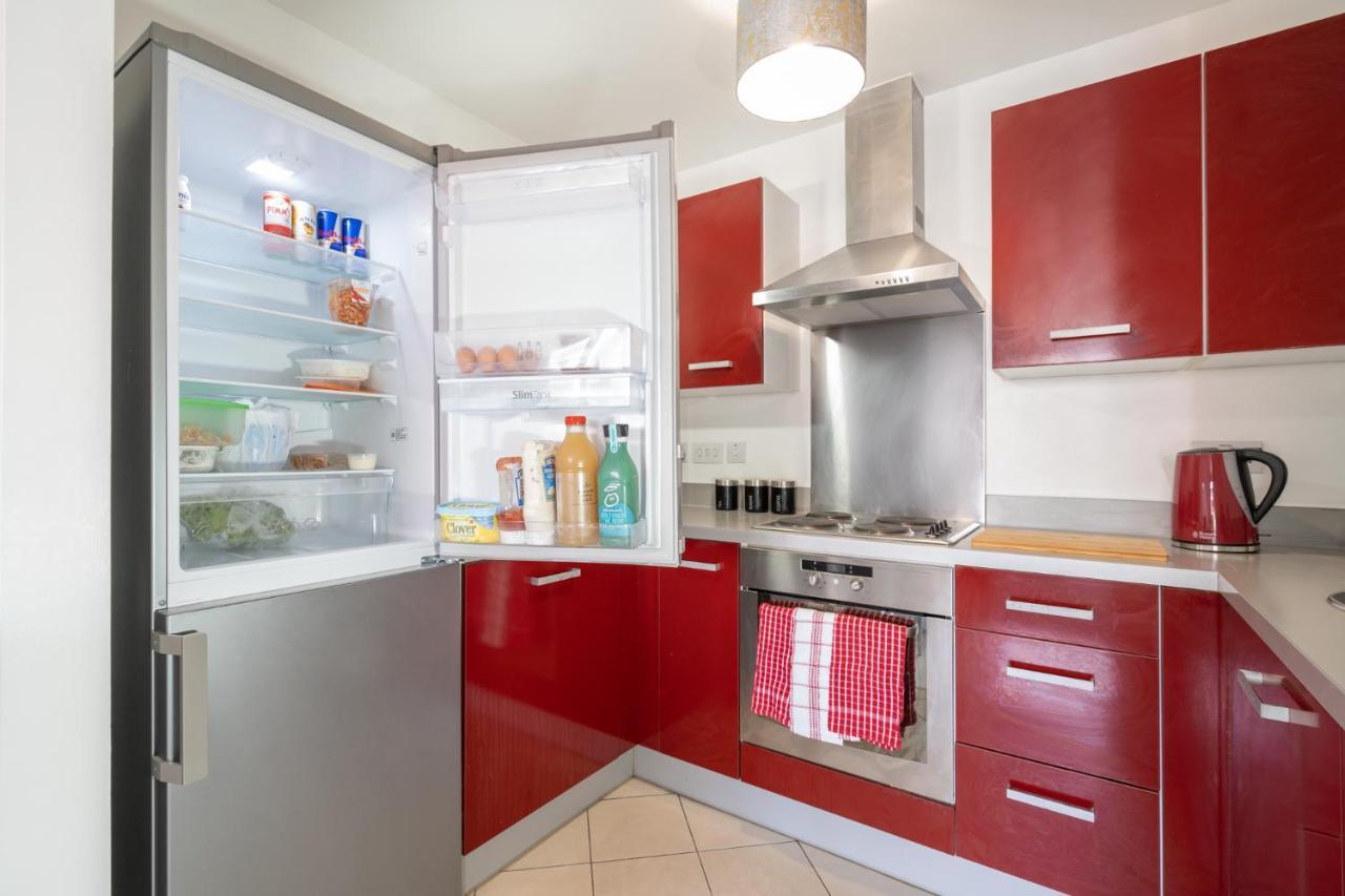 Maevela Apartments - Ultra Lavish Luxury 2 Bed Apartment City Centre - With Balcony - Free Secure Parking - Ps4 & Smart Tv'S 버밍엄 외부 사진