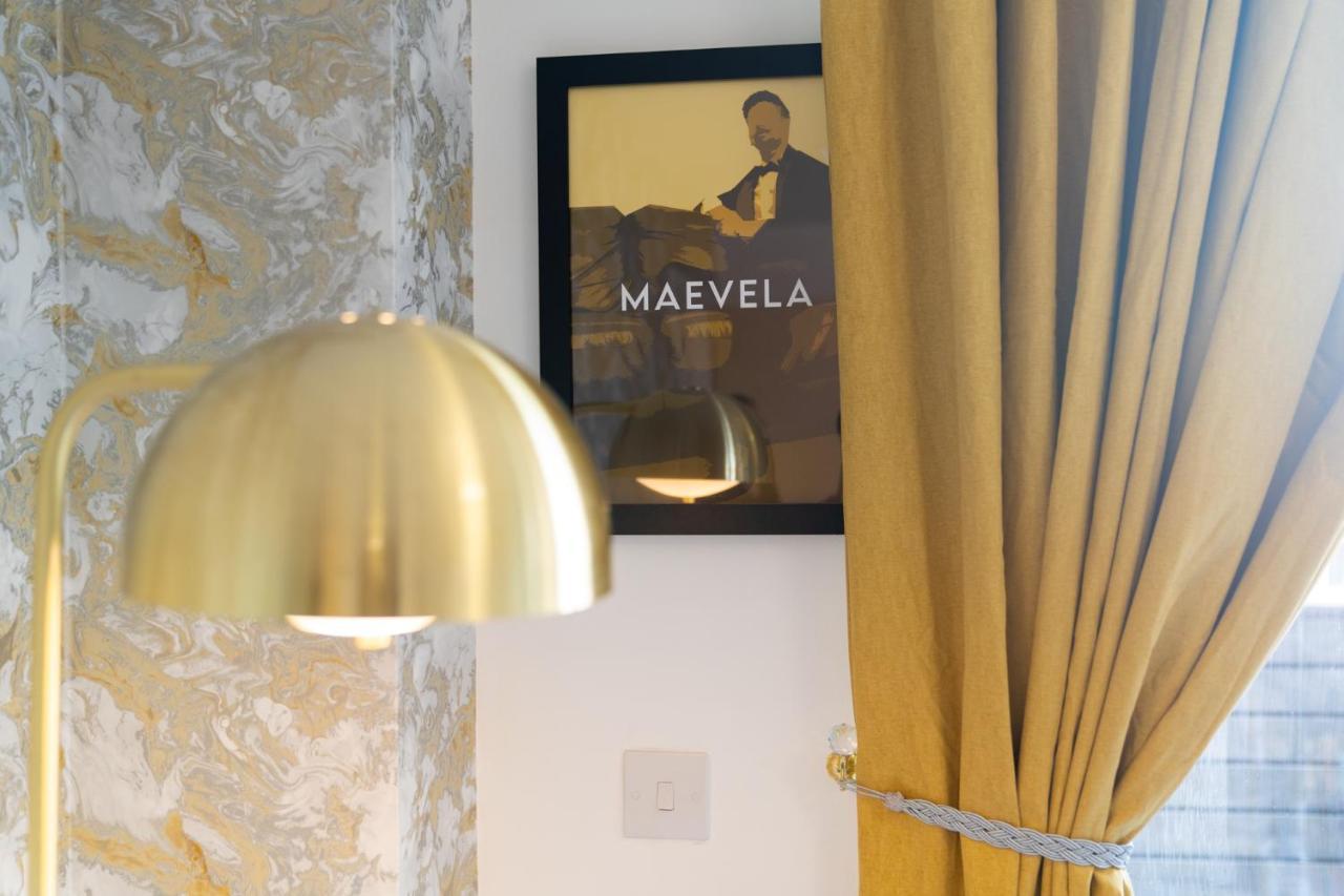 Maevela Apartments - Ultra Lavish Luxury 2 Bed Apartment City Centre - With Balcony - Free Secure Parking - Ps4 & Smart Tv'S 버밍엄 외부 사진